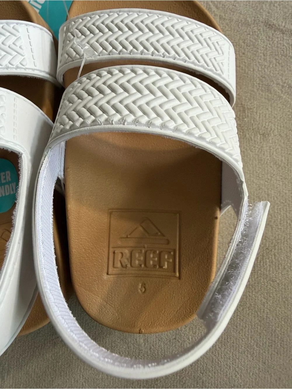 Reef Toddler size 5 White Strap Sandals with Tan Footbed
